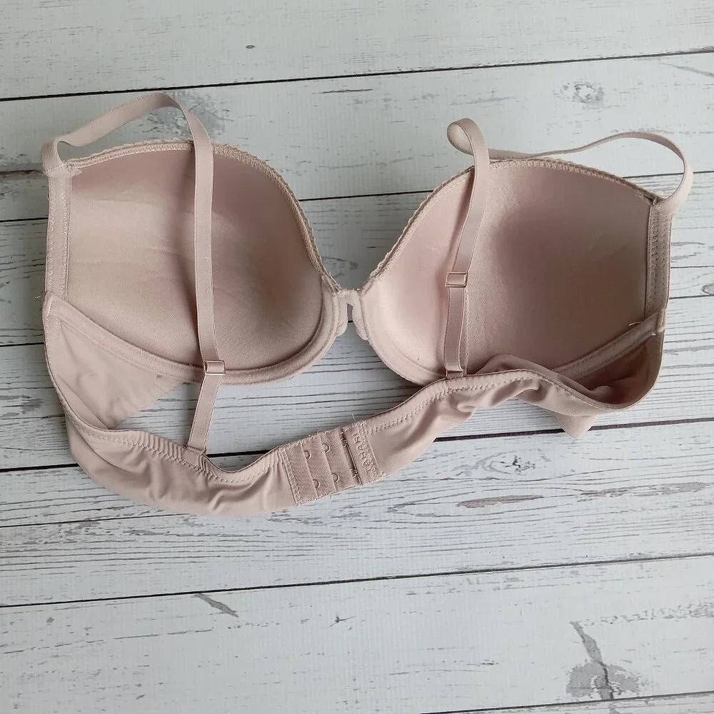 Tahari Bra 38C Padded Seamless Tan‎ Lace Accents Underwire Adjustable bra